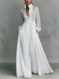 Mireia - Vestido minimalista con cuello alto