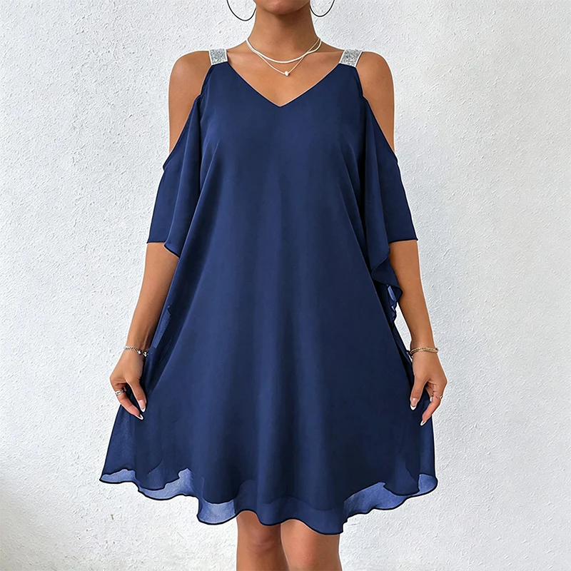 Macarena - Vestido largo de mujer con escote en V y diseño de hombros descubiertos.